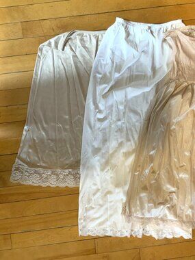 Vintage Nylon Slips With Lace Trim. Lot Of 3